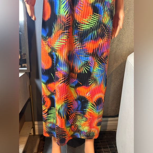 Love Red and Blue Sleeveless Maxi Dress with Slit - Picture 7 of 8